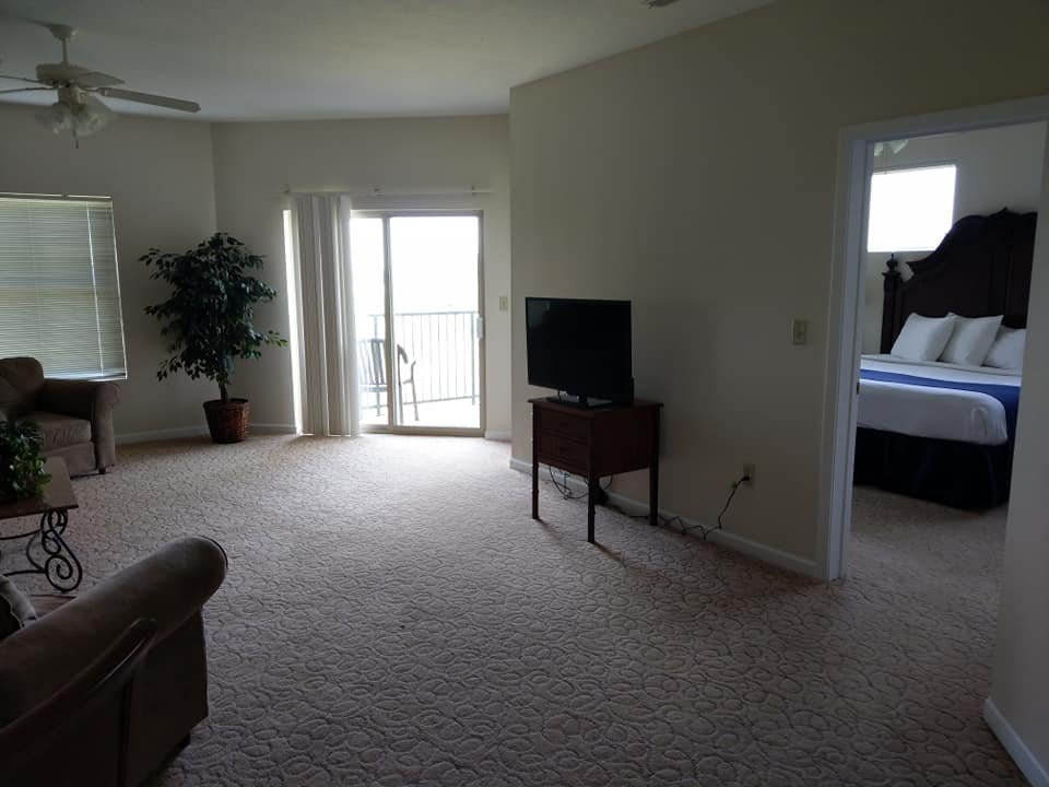 Crown Ridge Tiger Sanctuary Lodging主图