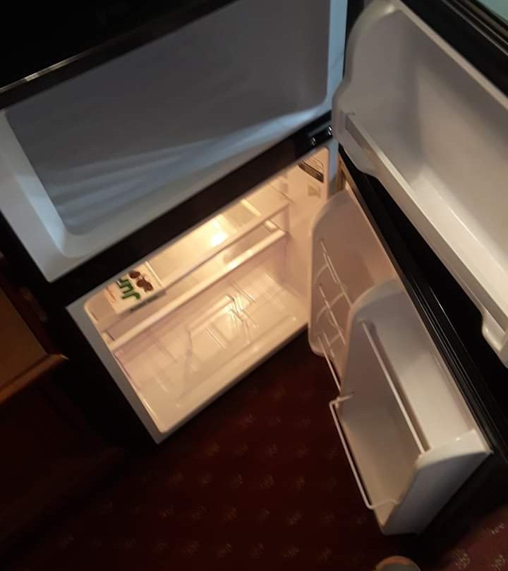 格林江山旅馆主图