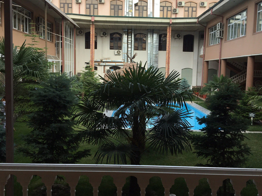 Vella Elegant Hotel主图