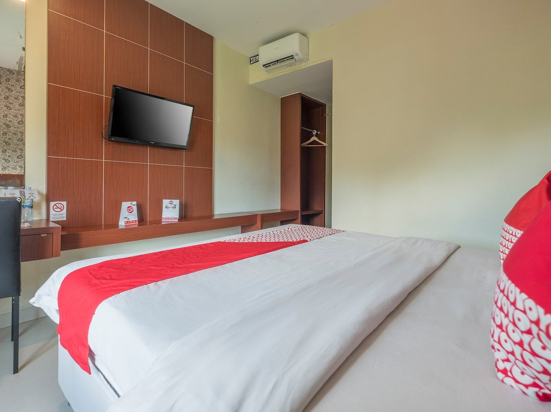 Capital O 454 Raising Hotel主图