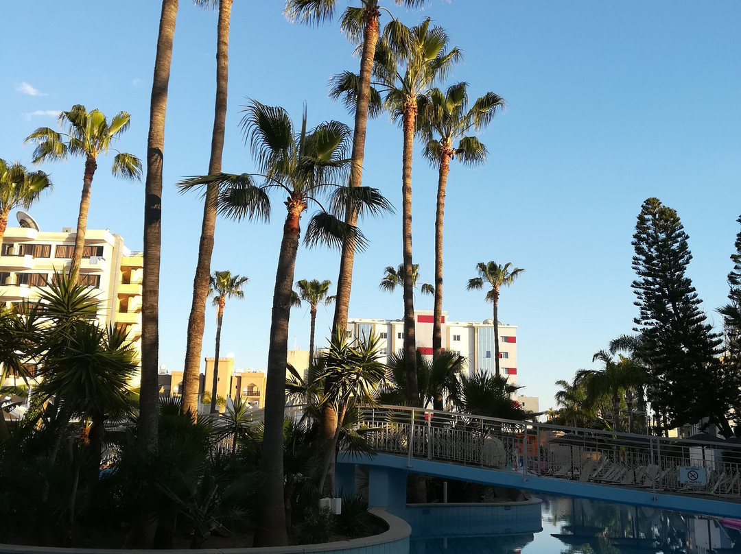 Atlantica Gardens Hotel主图