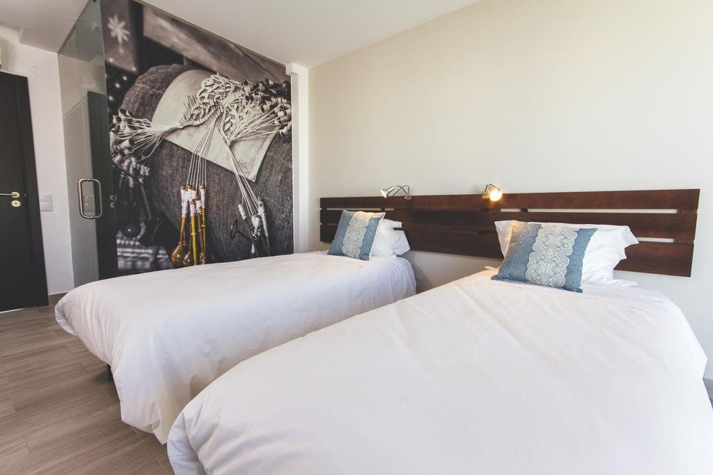 Lagide Beachside Studios