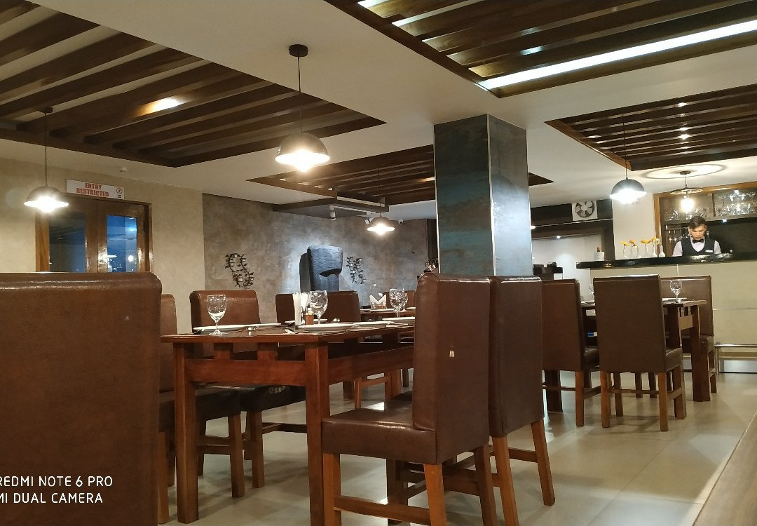 Hotel Yaiphaba主图