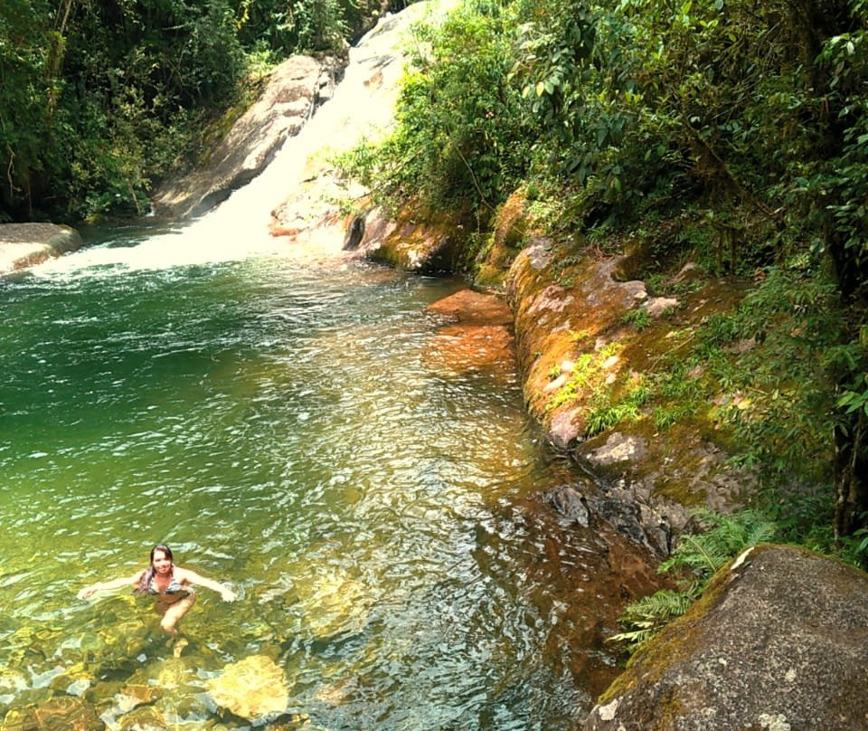 Poco do Marimbondo Waterfall景点图片