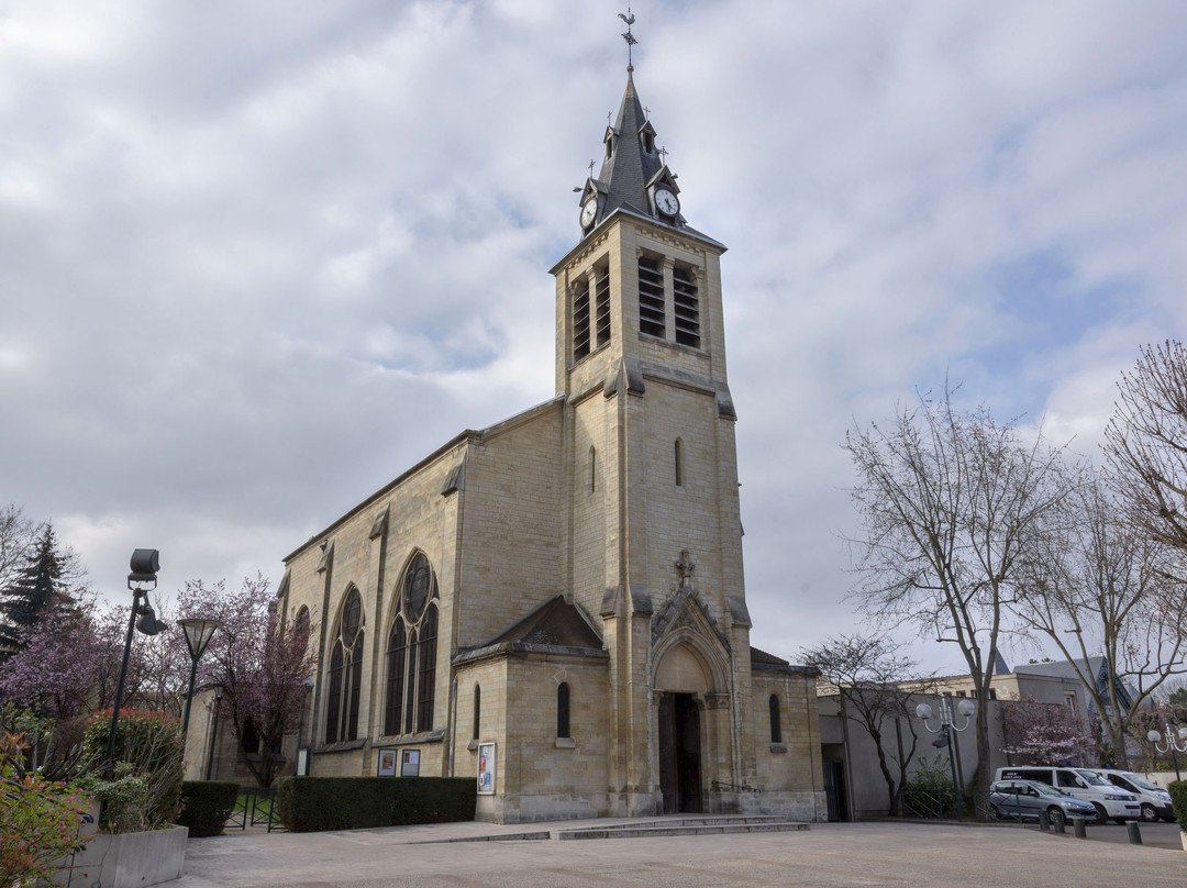 Saint Gratien旅游景点-Paroisse Saint Gratien