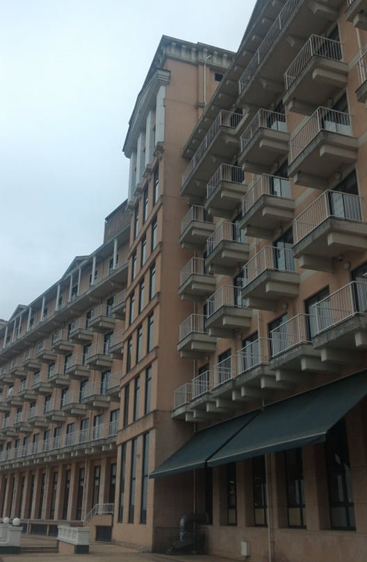 圣奇亚温泉度假酒店主图