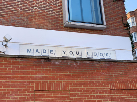 See Notting Hill-伦敦必去景点