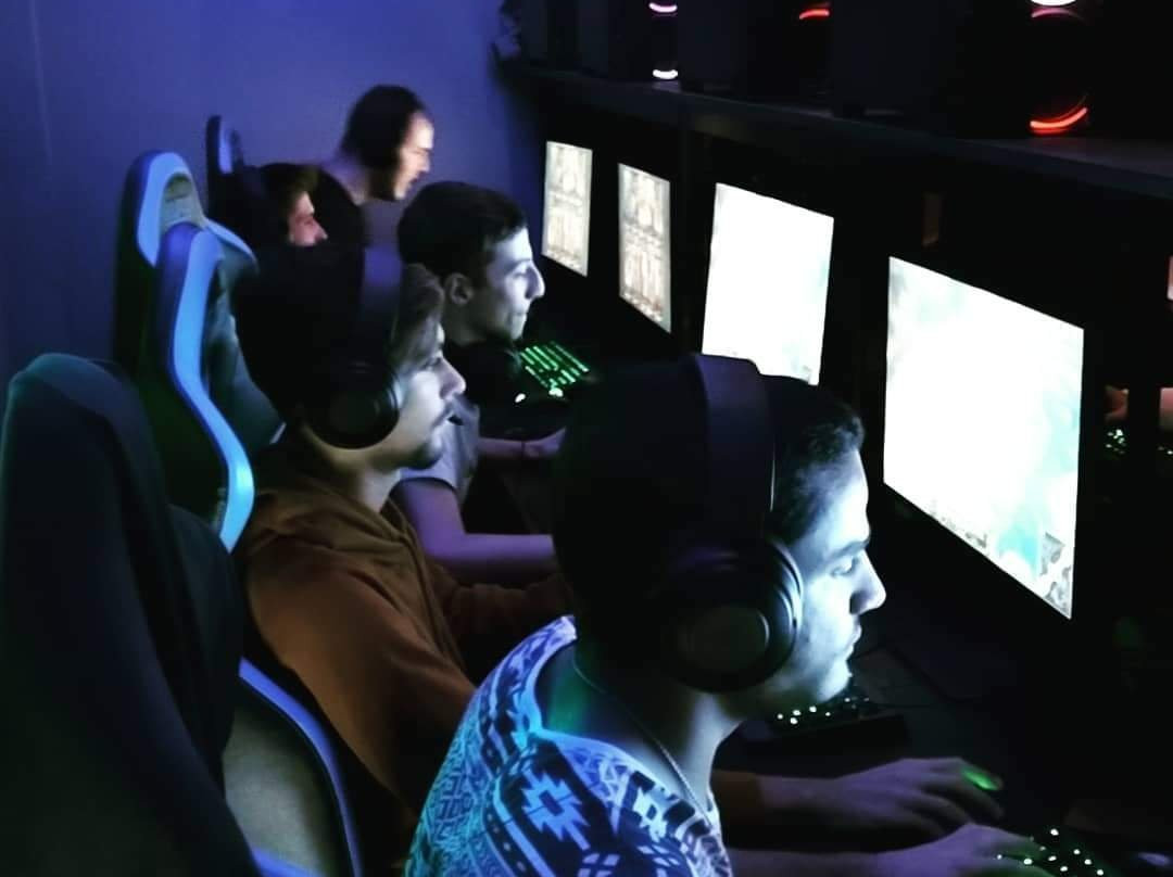 Arenella旅游景点-Dren esport Bar