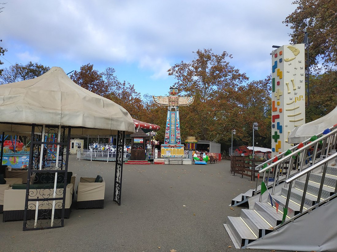 Amusement Park Prikazkite-布尔加斯必去景点