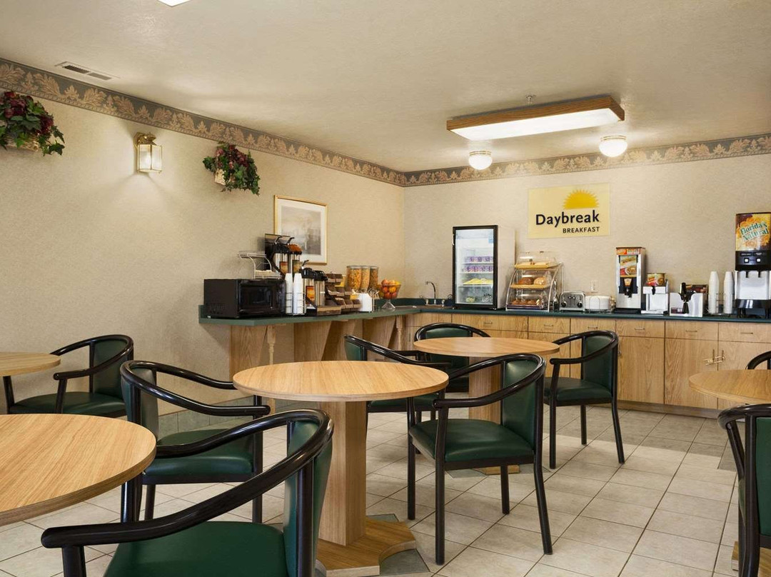 Days Inn by Wyndham Springville主图