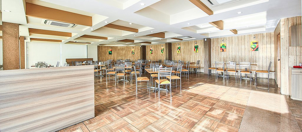 FabHotel Flora主图