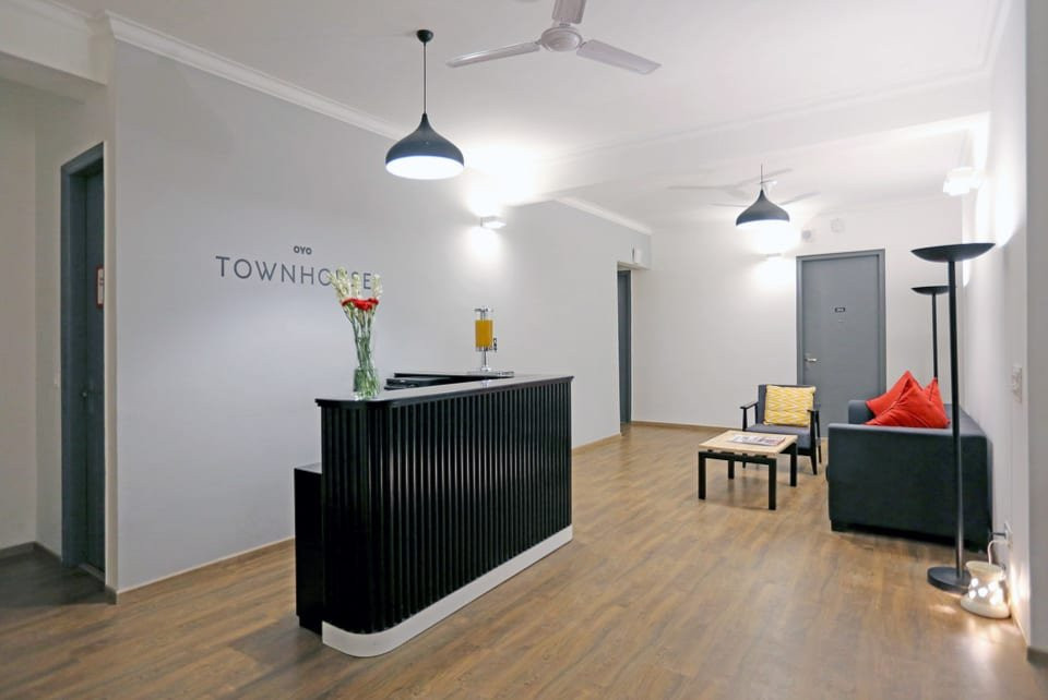 OYO Townhouse 018 Medanta主图