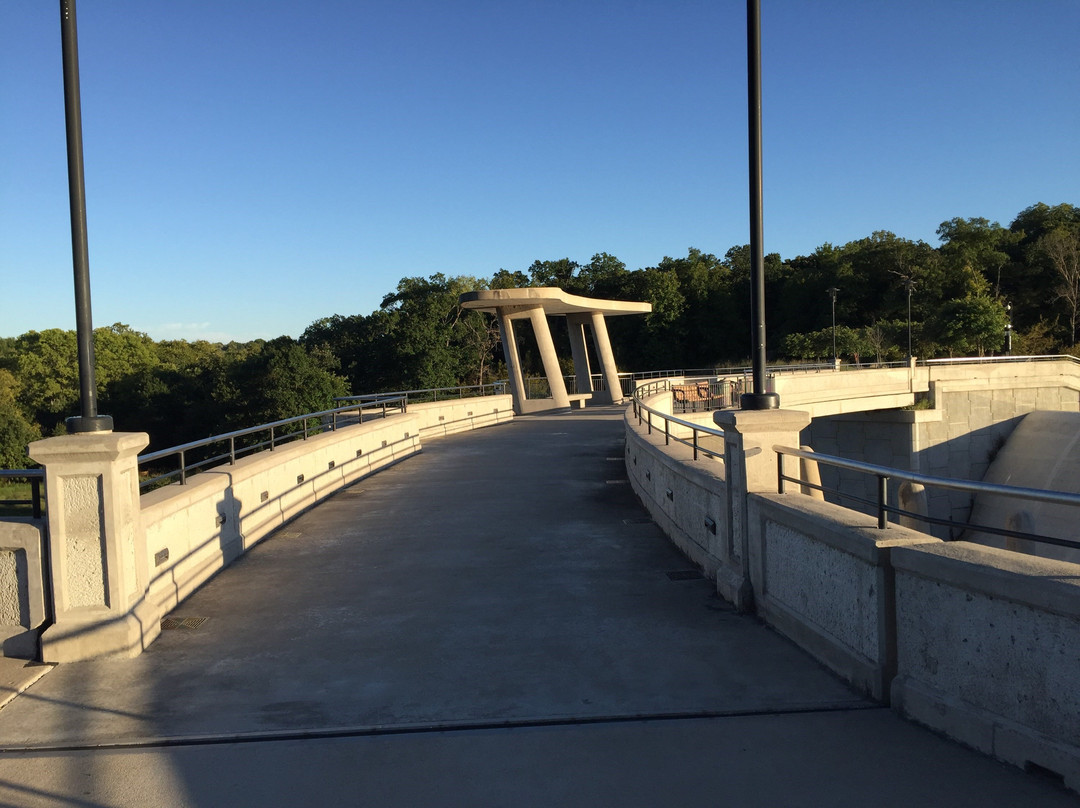 Black Hoof Park and Lake Lenexa景点图片