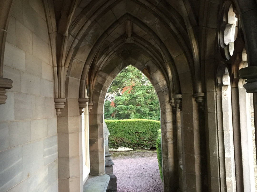 Vicarsford Cemetery, Lady Leng Memorial Chapel景点图片