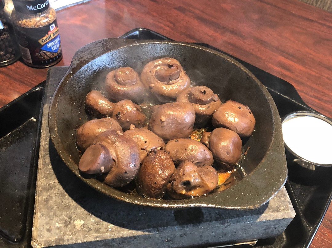 Black Rock Bar & Grill