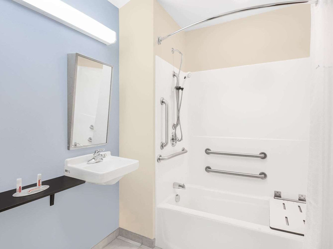 Microtel Inn & Suites by Wyndham Waynesburg主图