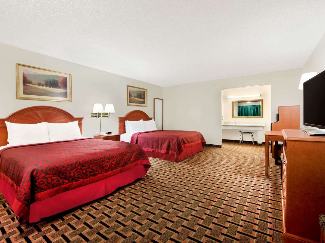 Days Inn Vernon主图