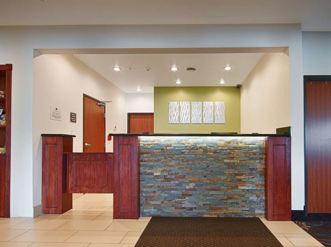 Best Western Plus Covered Bridge Inn主图