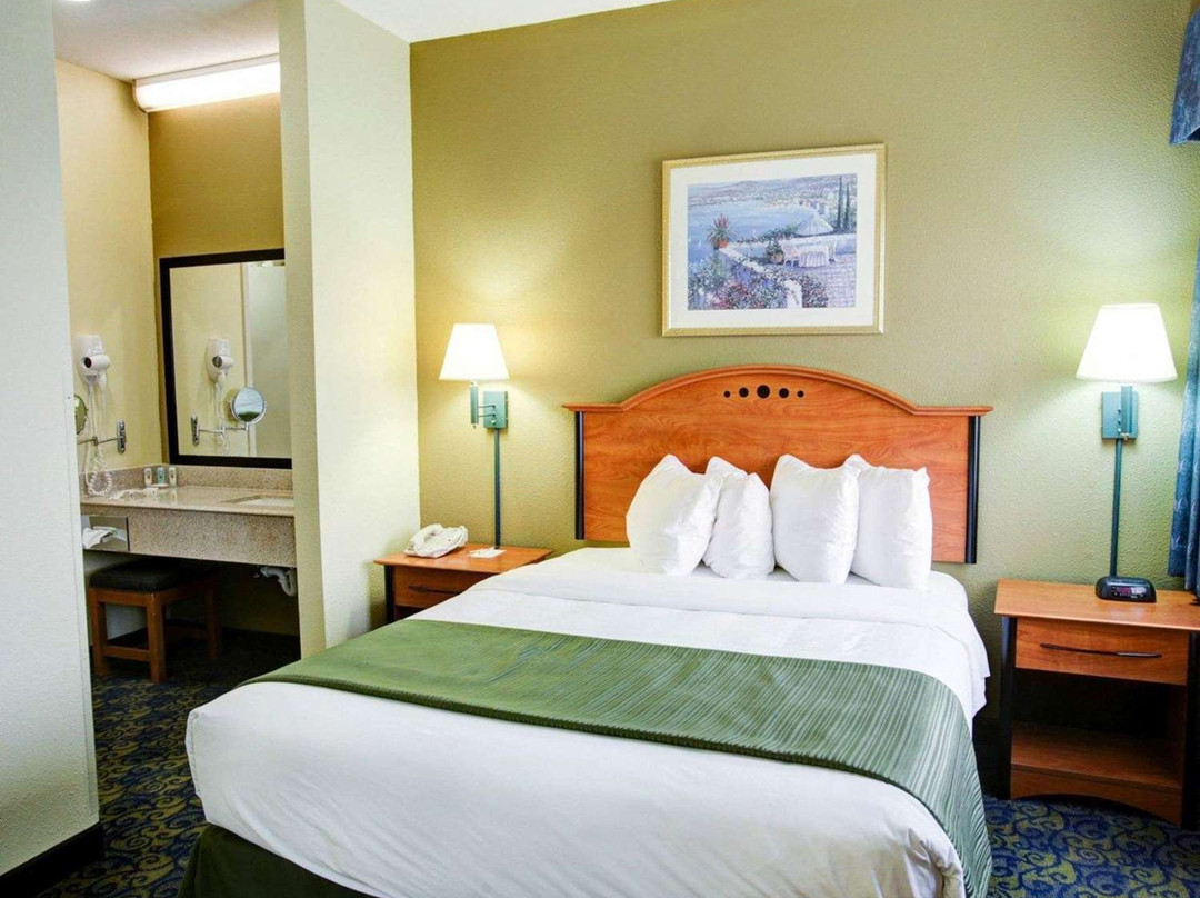 Quality Inn & Suites主图