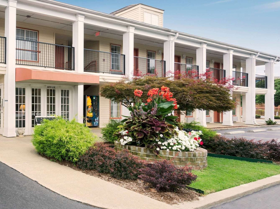 Super 8 by Wyndham Garner / Clayton / Raleigh主图