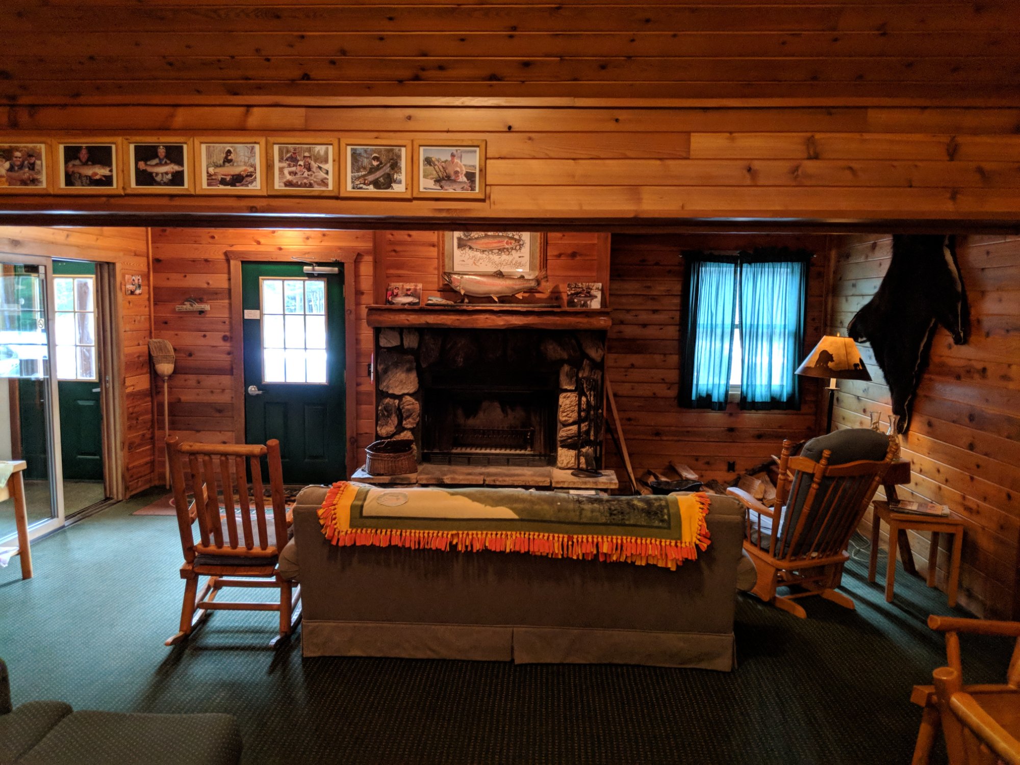 Pere Marquette River Lodge-官方
