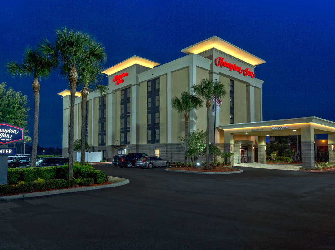 Hampton Inn Orlando-maingate South主图