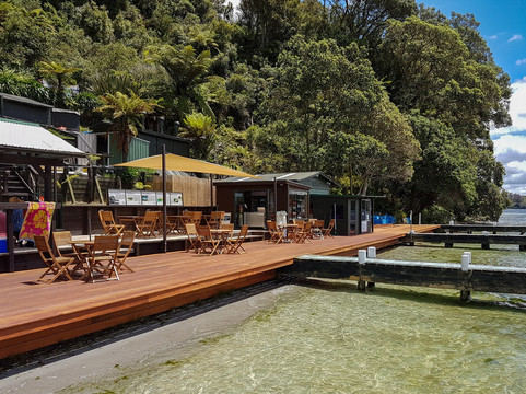 Lake Rotoiti Hot Pools-罗托鲁瓦必去景点