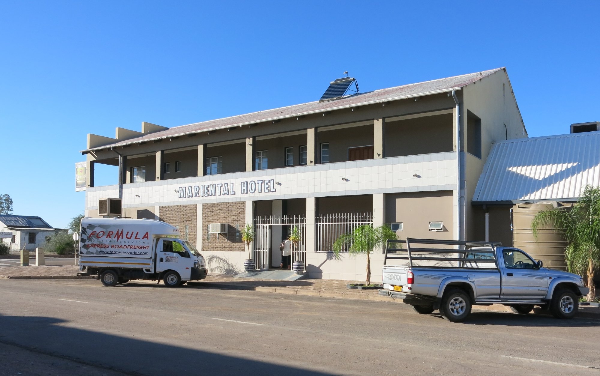 Mariental Hotel-浴室