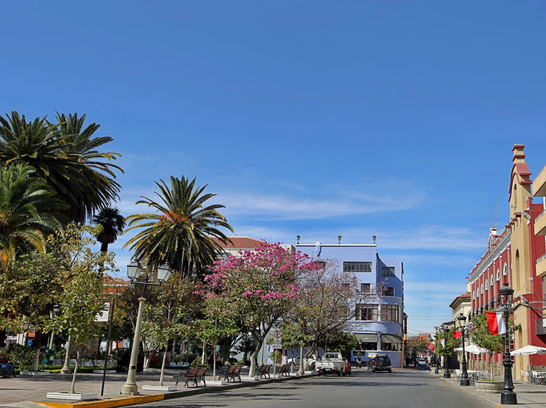 Macondo de Pizza Pazza Hotel RestoBar主图