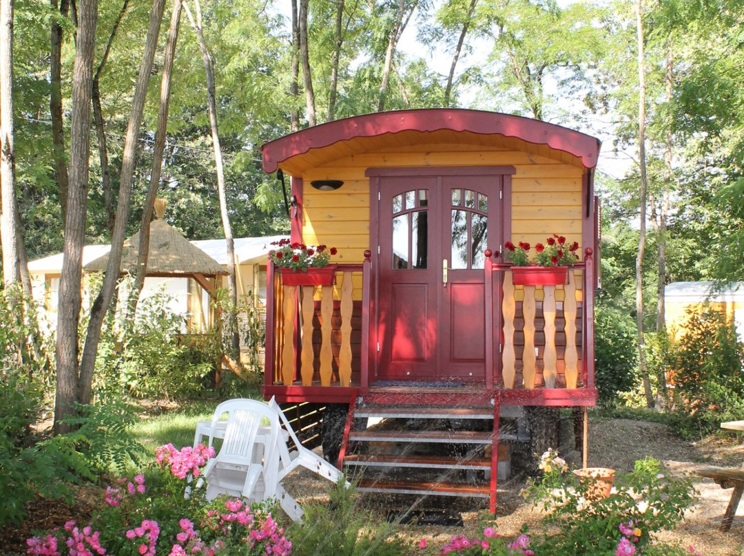 La Fontaine de la Chapiniere主图