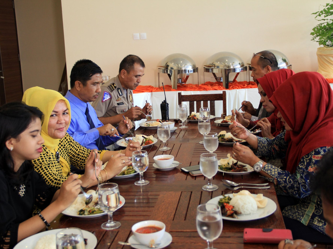 New d'Dhave Hotel主图