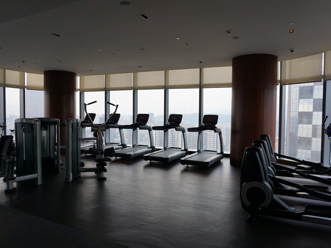 福州三迪希尔顿酒店主图