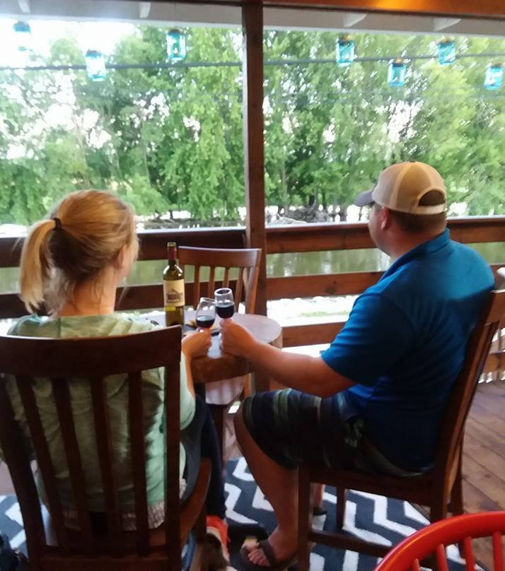 Ford's Gathering Wine & Craft Beer Bar-Princeton必去景点