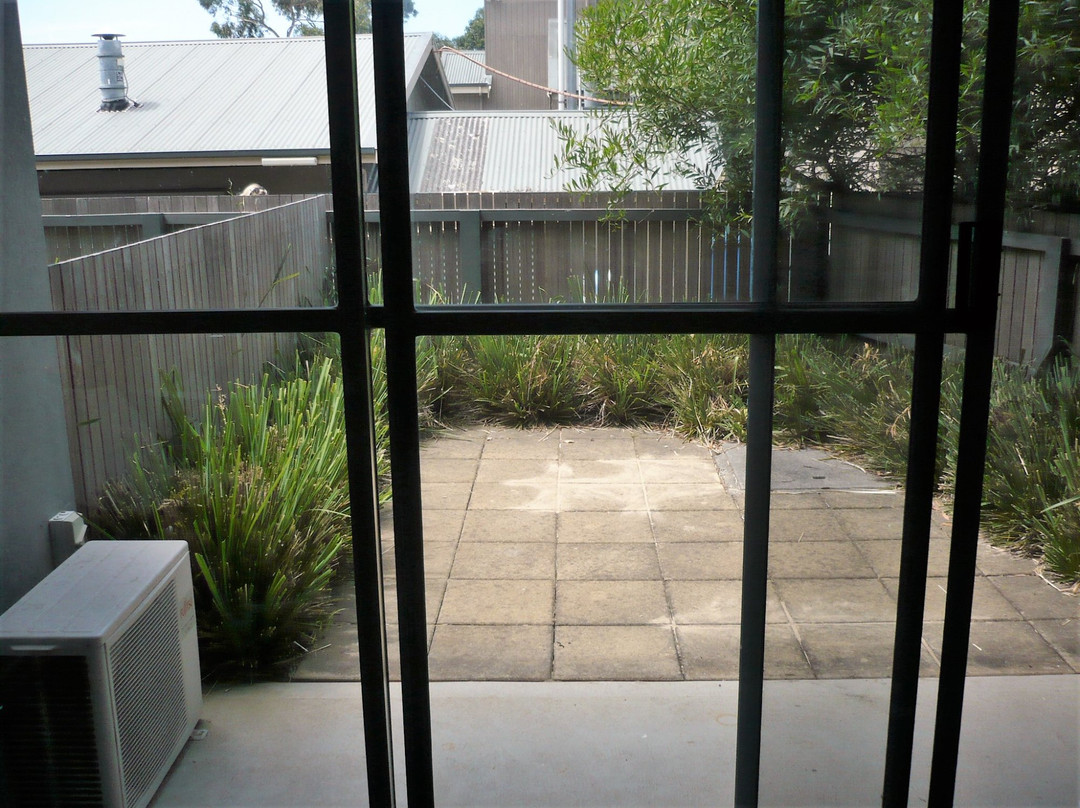 洛恩湾景舒适酒店主图