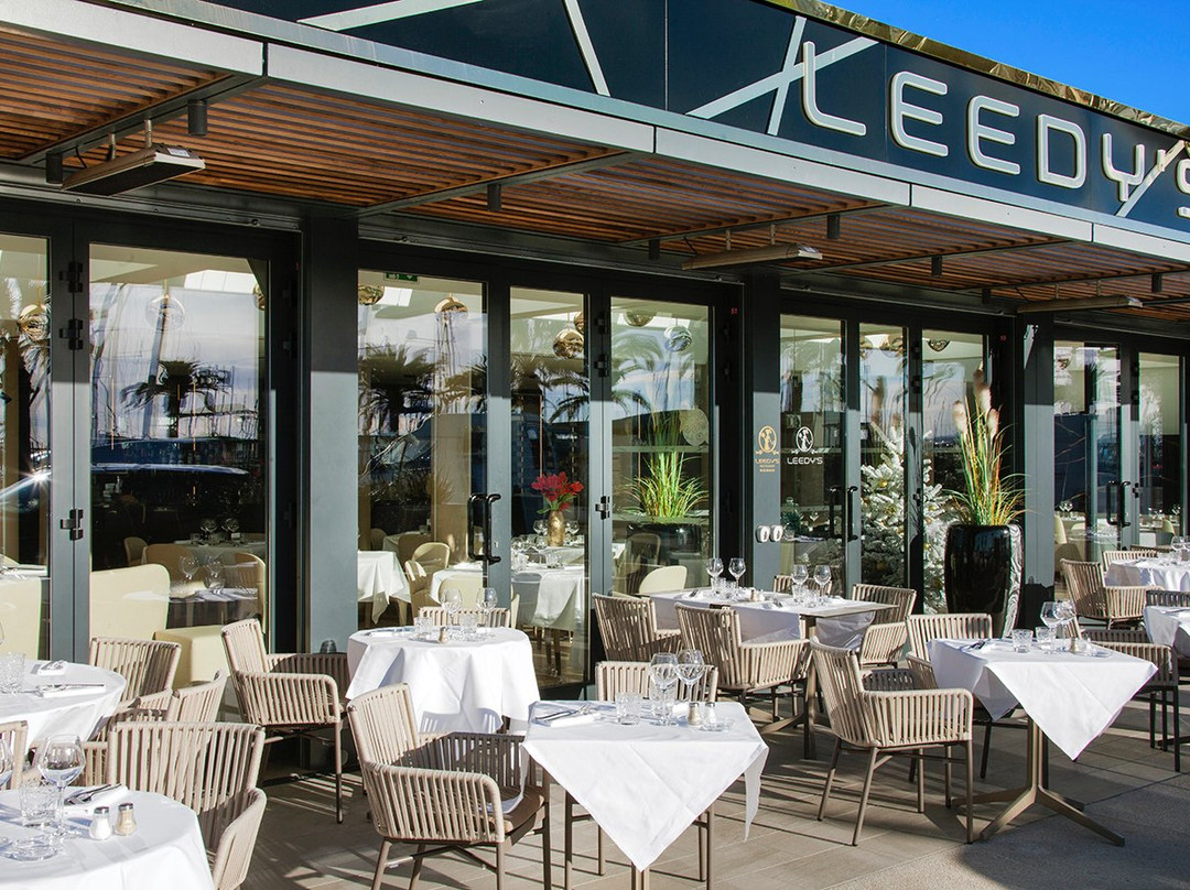 圣洛朗迪瓦尔餐馆和美食-Leedy's