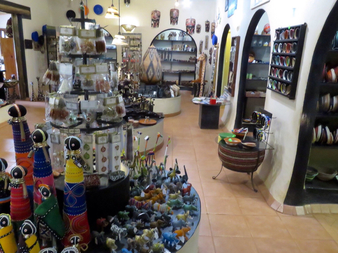 Ilala Weavers-赫卢赫卢韦必去景点