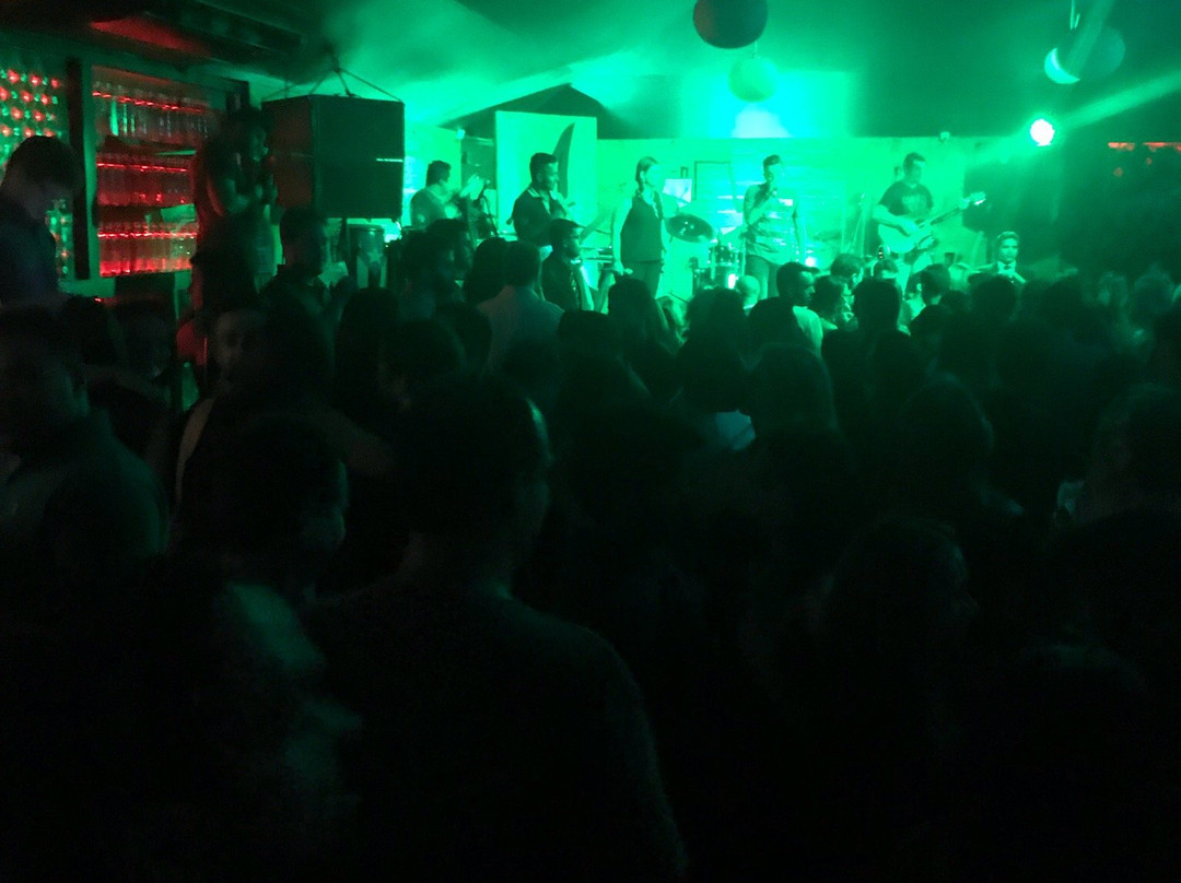 Austin Pub-福塔莱萨必去景点