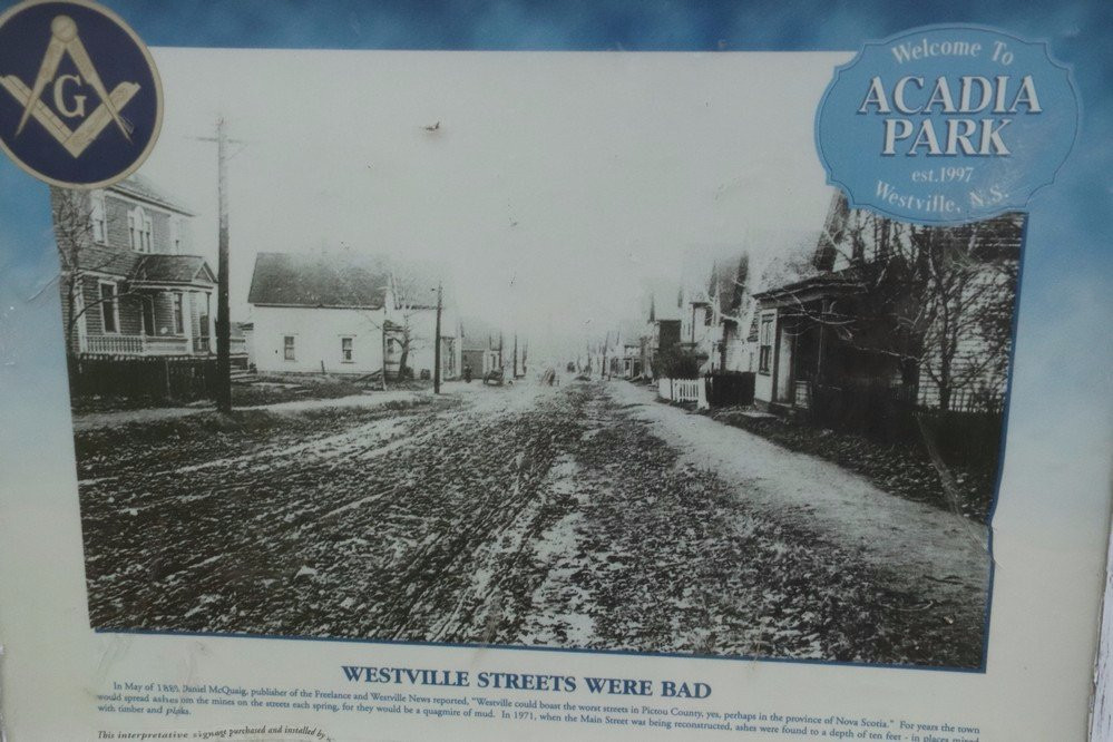 Acadia Park-Westville必去景点