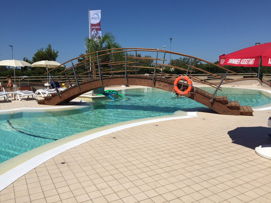 Valeas Club-波梅齐亚必去景点