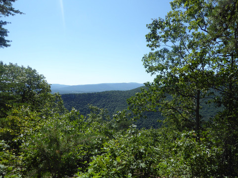 Elizabeth Furnace Recreation Area-Fort Valley必去景点