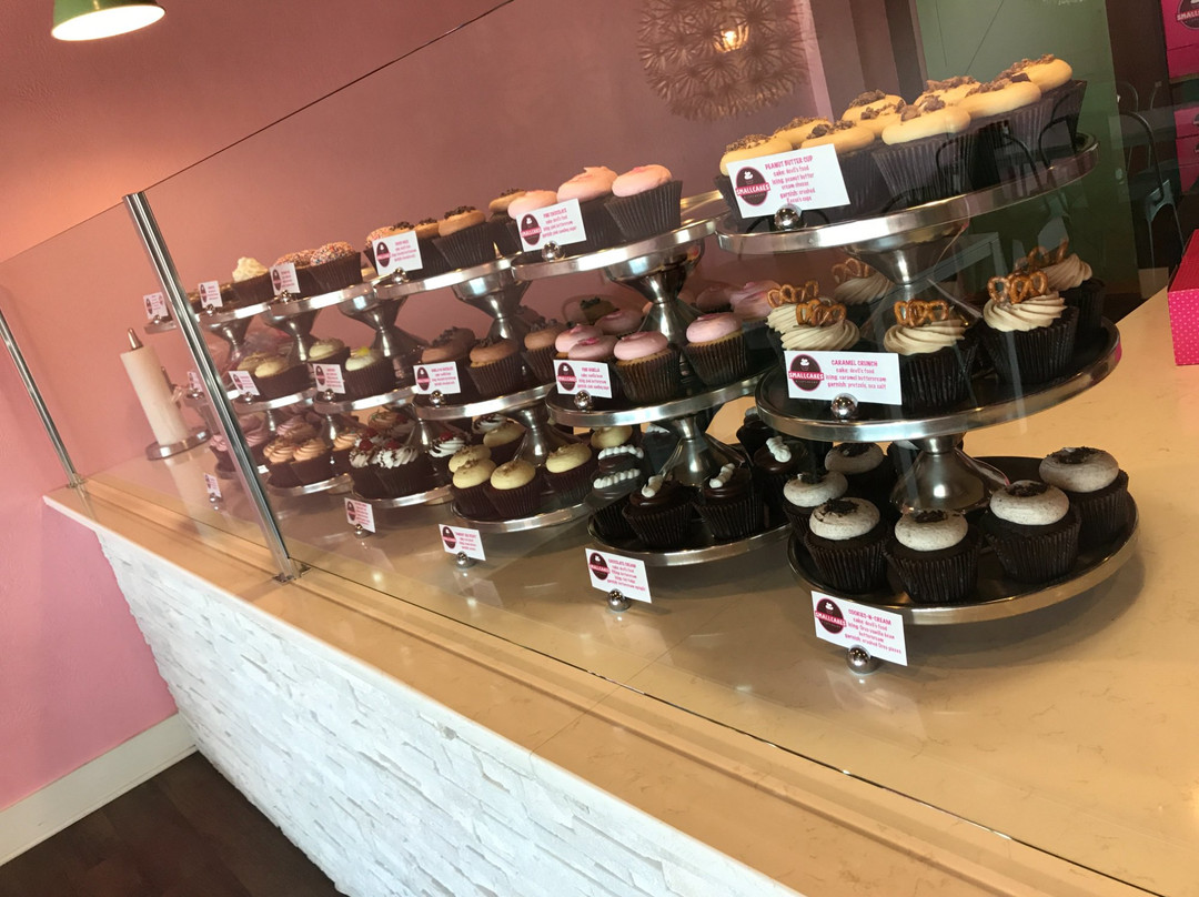 Smallcakes Cupcakery