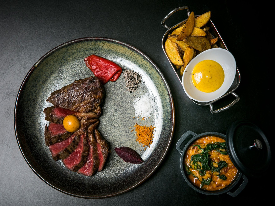 RIB Beef & Wine