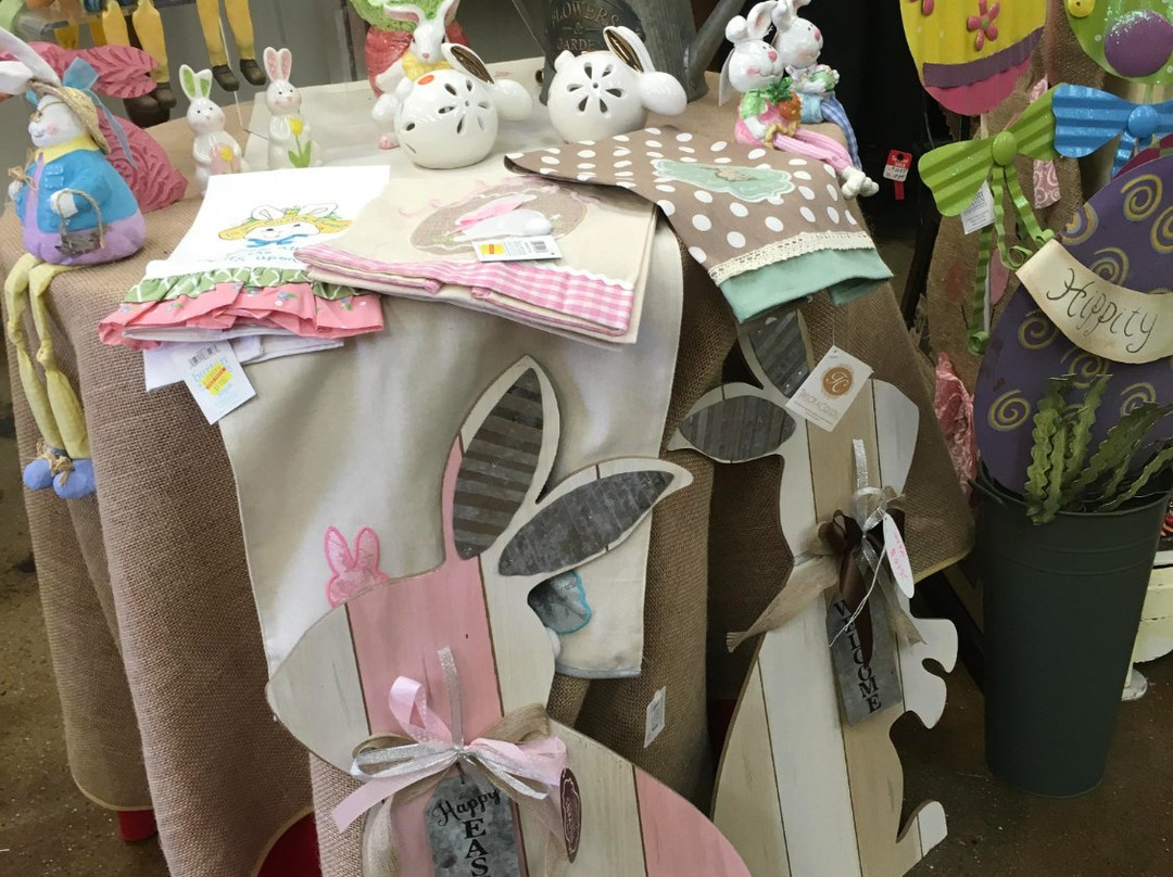 Felcman's Ladies Shop & Gifts-恩尼斯必去景点