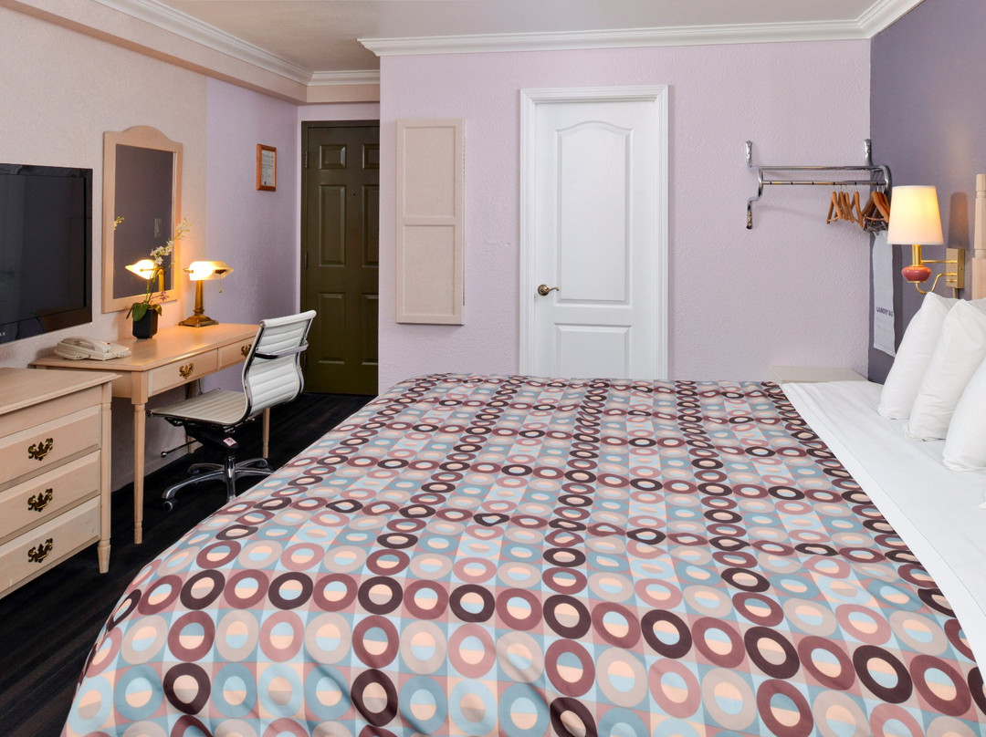 纳帕河3棕榈纳帕谷套房酒店