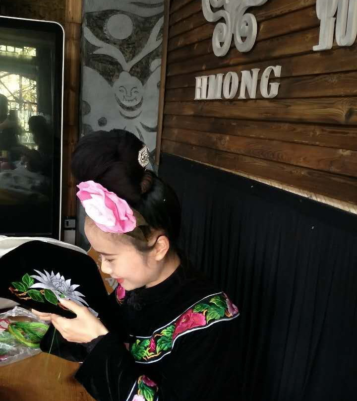 蝴蝶妈妈酒店主图