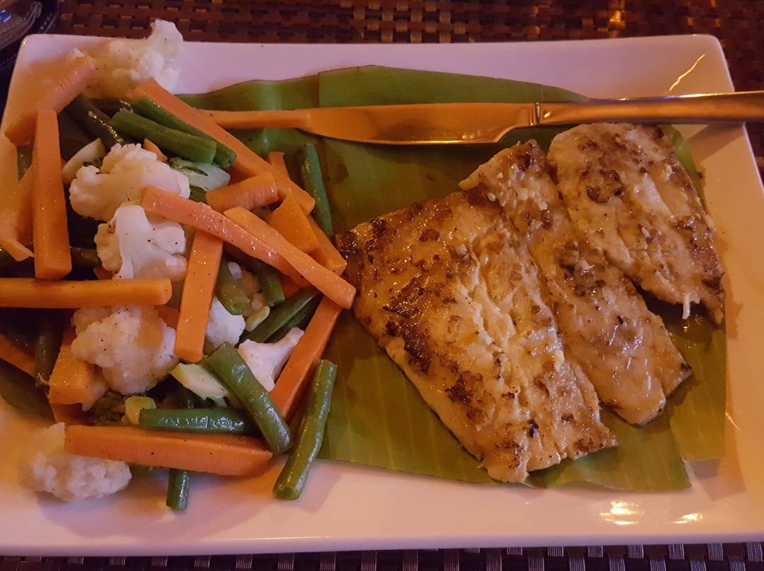 乌姆盖万餐馆和美食-Arab Sea Restaurant