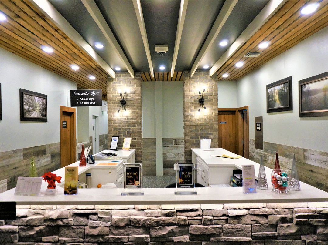 Manitou Springs Resort and Mineral Spa主图