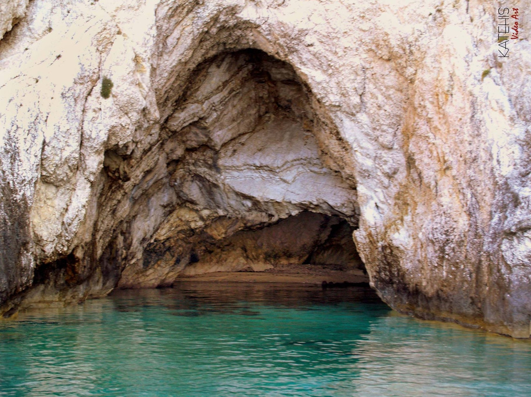 Calypso Cave-Othonoi必去景点