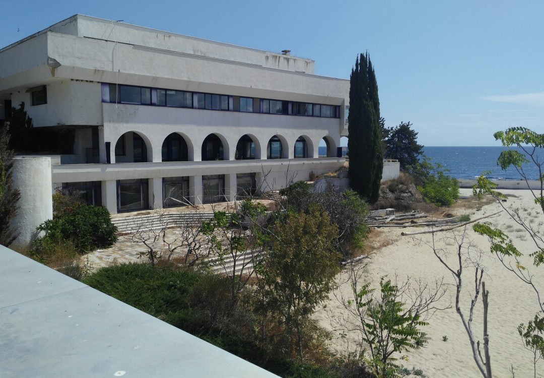 Perla Beach-普里莫斯科必去景点