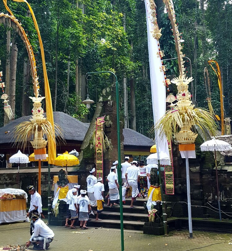 Pura Bukit Sari-阿比安塞马尔必去景点